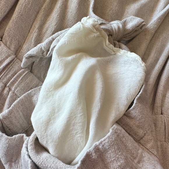 MPC boutique linen jumpsuit - Picture 7 of 7